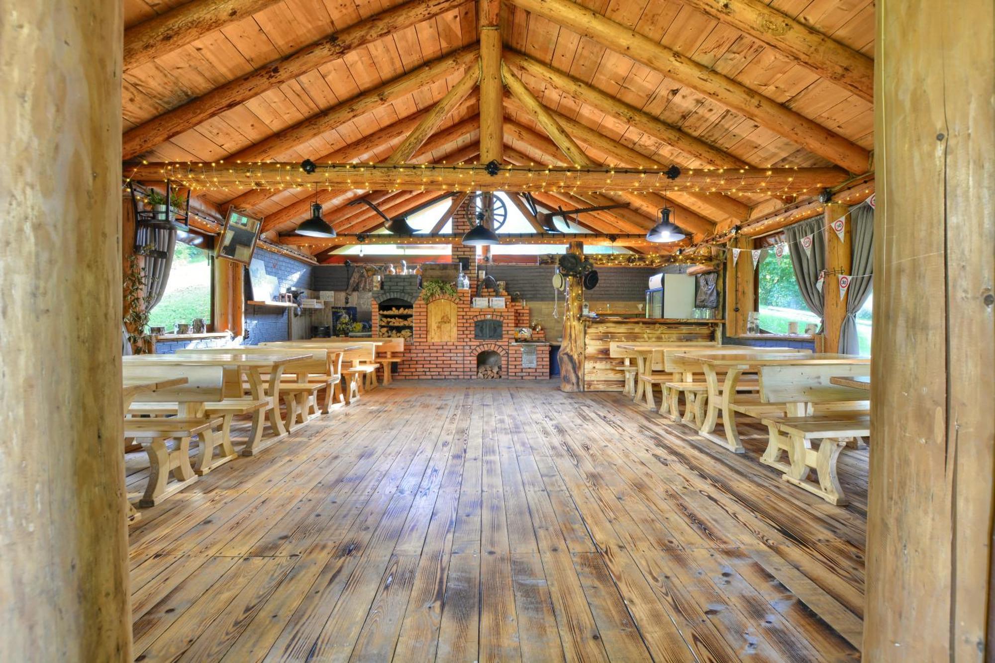 Osada Sroczy Jar Villa Rozpucie Ngoại thất bức ảnh